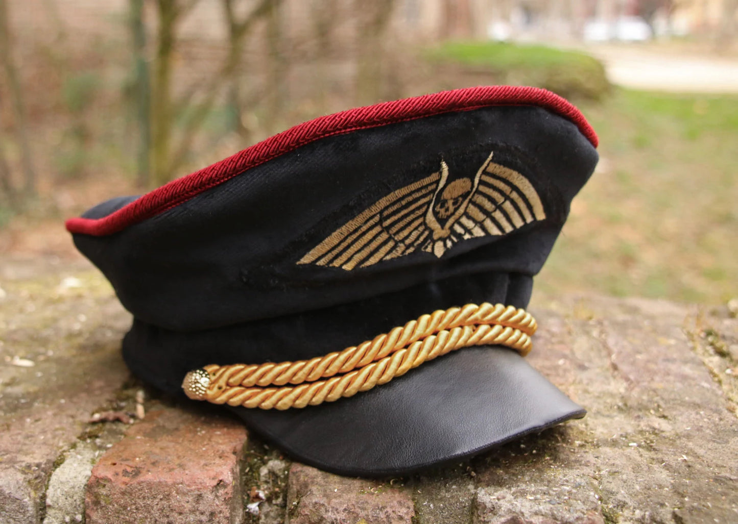 Authentic-looking Imperial Guard hat, essential for a complete Warhammer cosplay outfit.