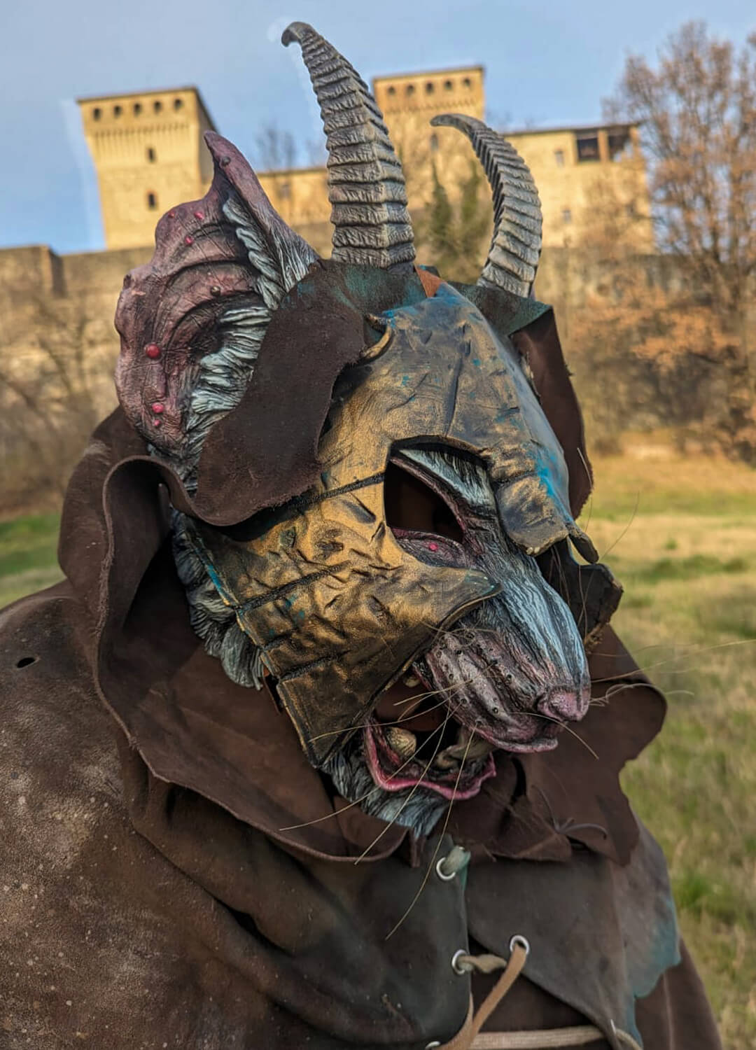 Rattish horned rat mask cosplay, model with hood and armor, LARP event