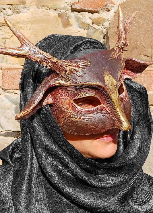 Close-up of Fauno Stone Poet Mask, featuring intricate hand-painted textures and elegant gold accents for a mystical look.