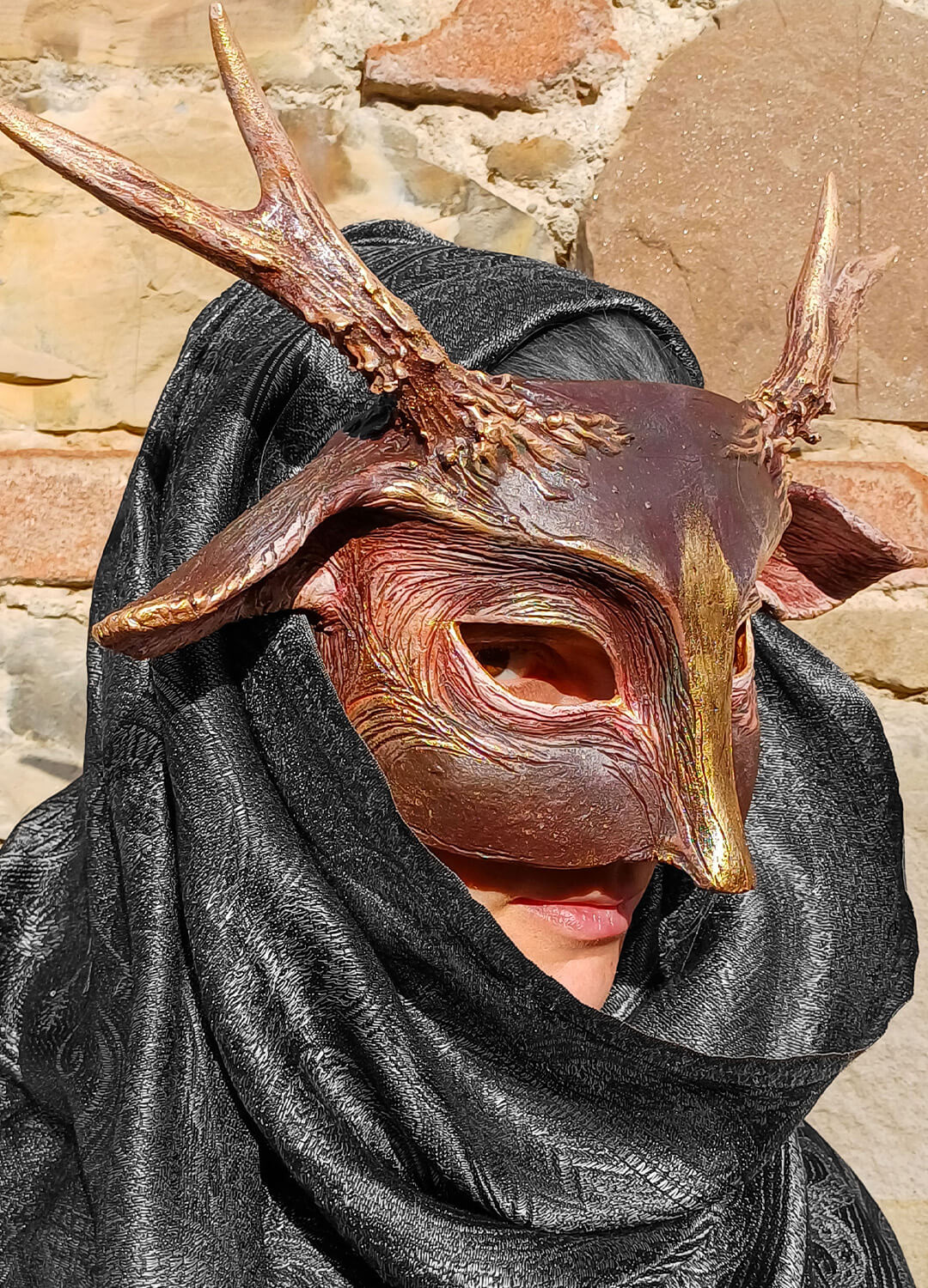 Lightweight resin Faun mask with adjustable elastic straps for a comfortable fit – ideal for fantasy roleplay and pagan rituals.