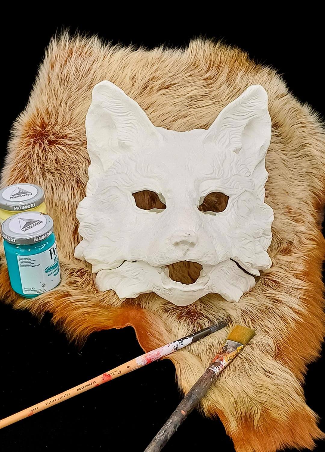 Example of painted Huli Jing fox mask, demonstrating potential cosplay or display piece