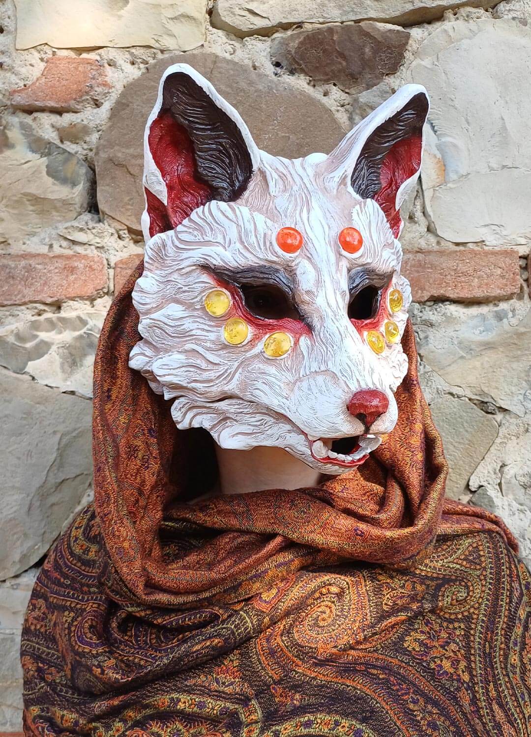 Articulated Huli Jing Fox demon Mask in pink, designed for cosplay with adjustable elastic straps and plush padding for comfort.