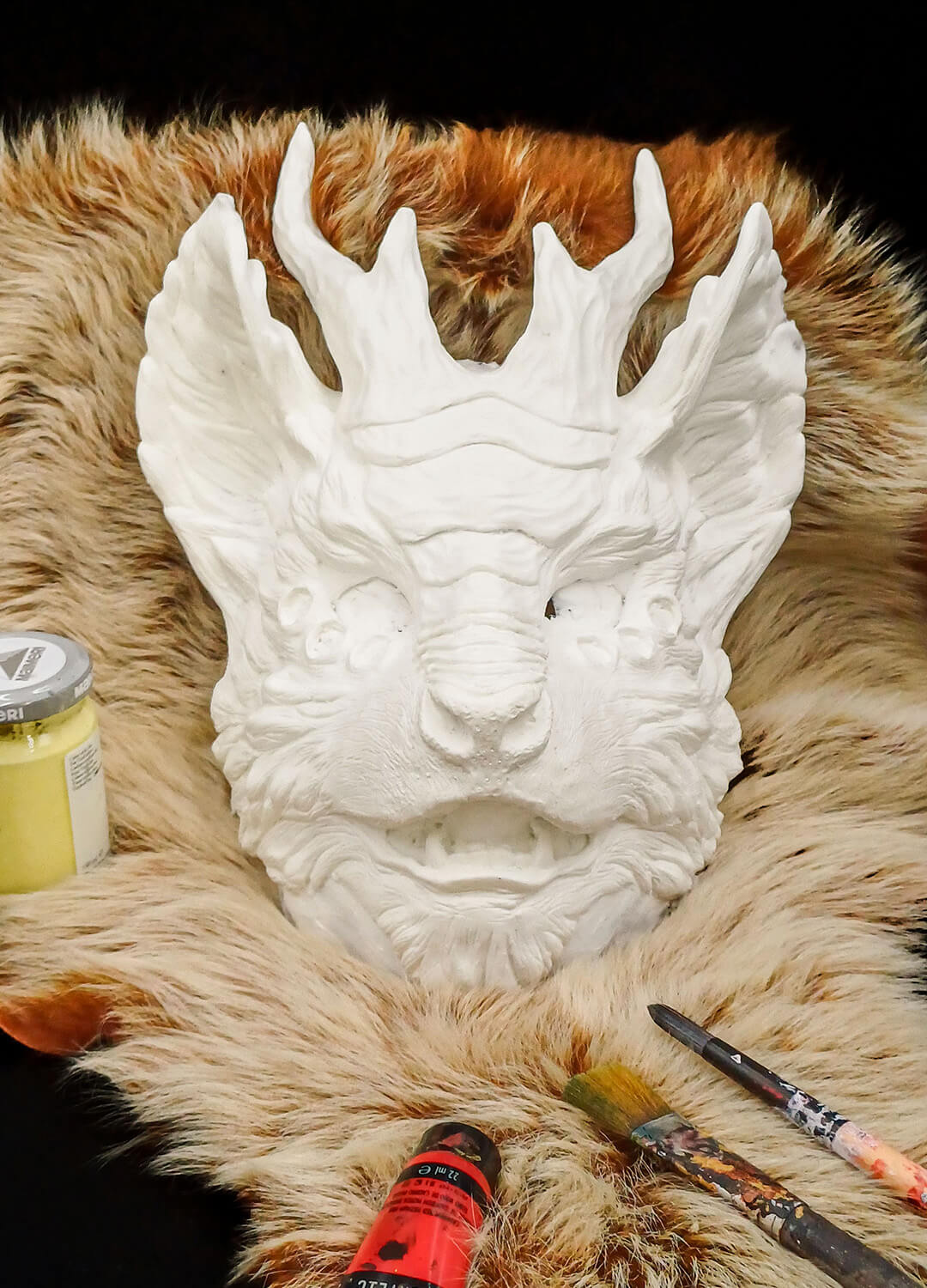 Side view of Kirin Qilin mask, highlighting the mask's shape and features for a Chinese demon look