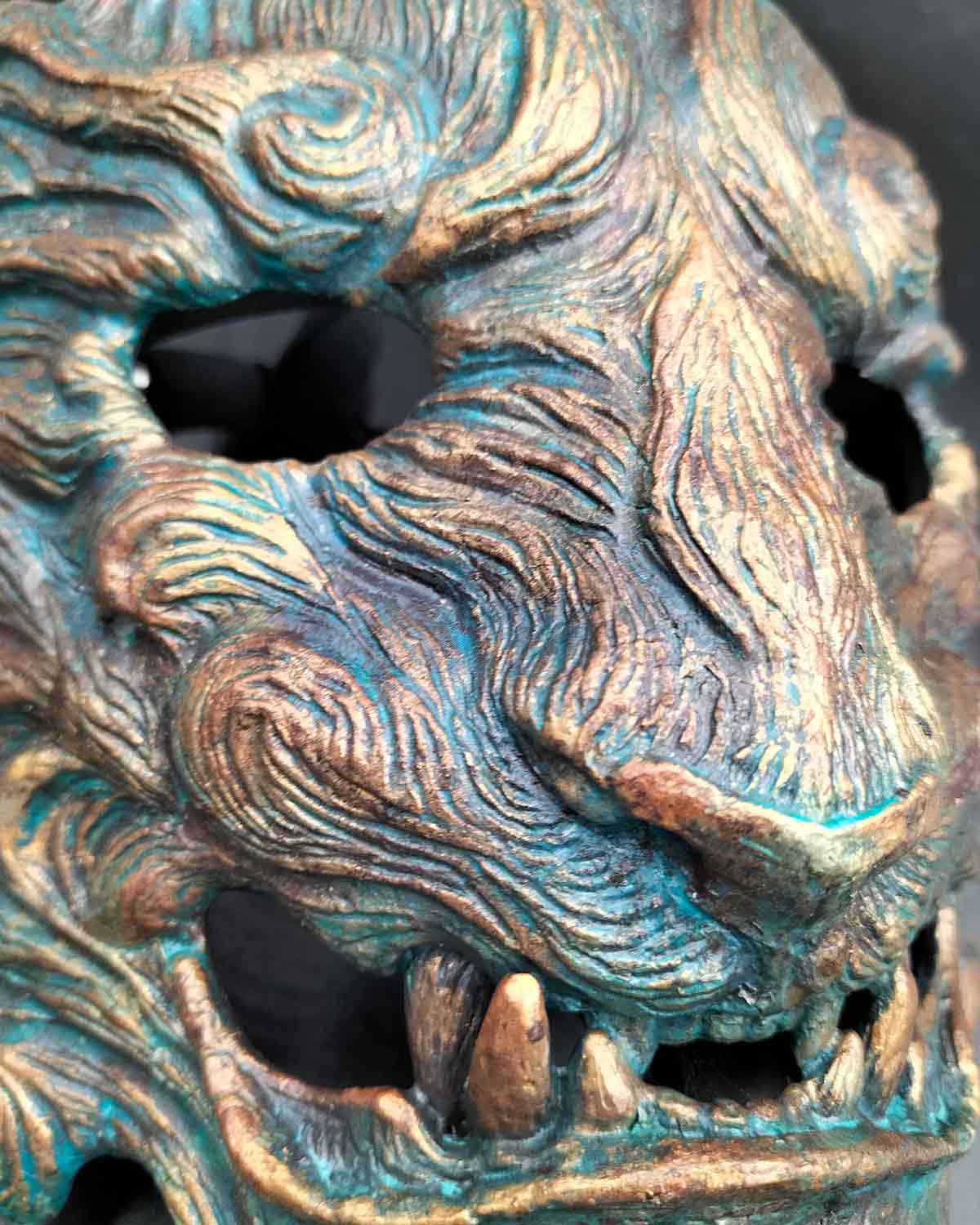 Tiger mask details with unique colors