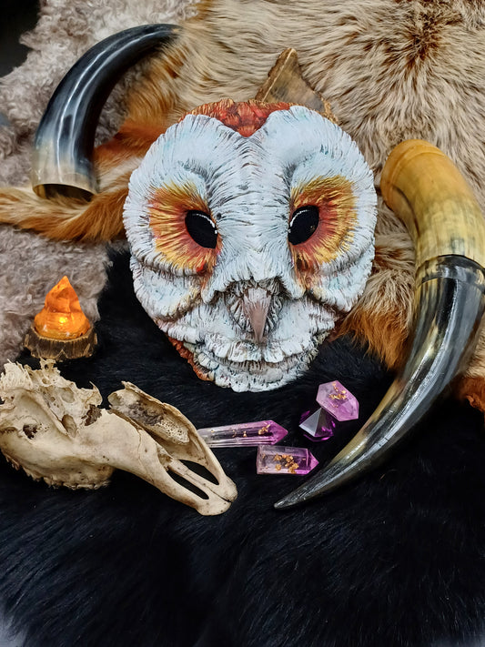 Easy DIY mask tutorial, step-by-step painting process, beginner-friendly guide