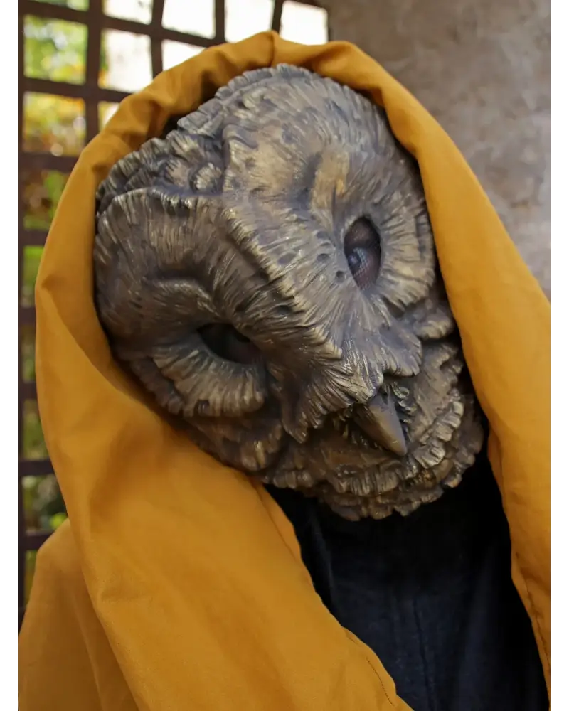 Made to order - Handcrafted copper owl mask, Venetian style, resin material, unique design for masquerade balls and cosplay, hand-painted details.