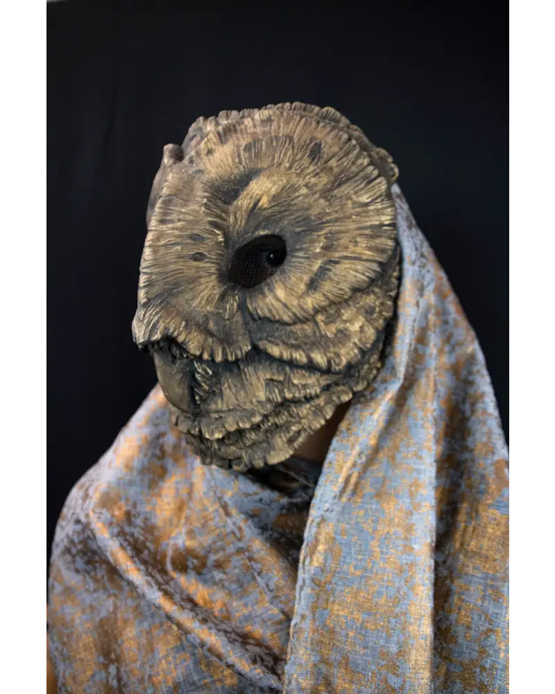 Made to order - Copper owl mask, handcrafted from durable resin, inspired by Venetian masks, hand-painted details, ideal for themed events and collecting.
