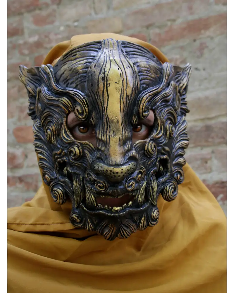 Black Oni mask made of resin, handcrafted, oxidized finish with gold details, water-resistant, suitable for cosplay, LARP, and collecting