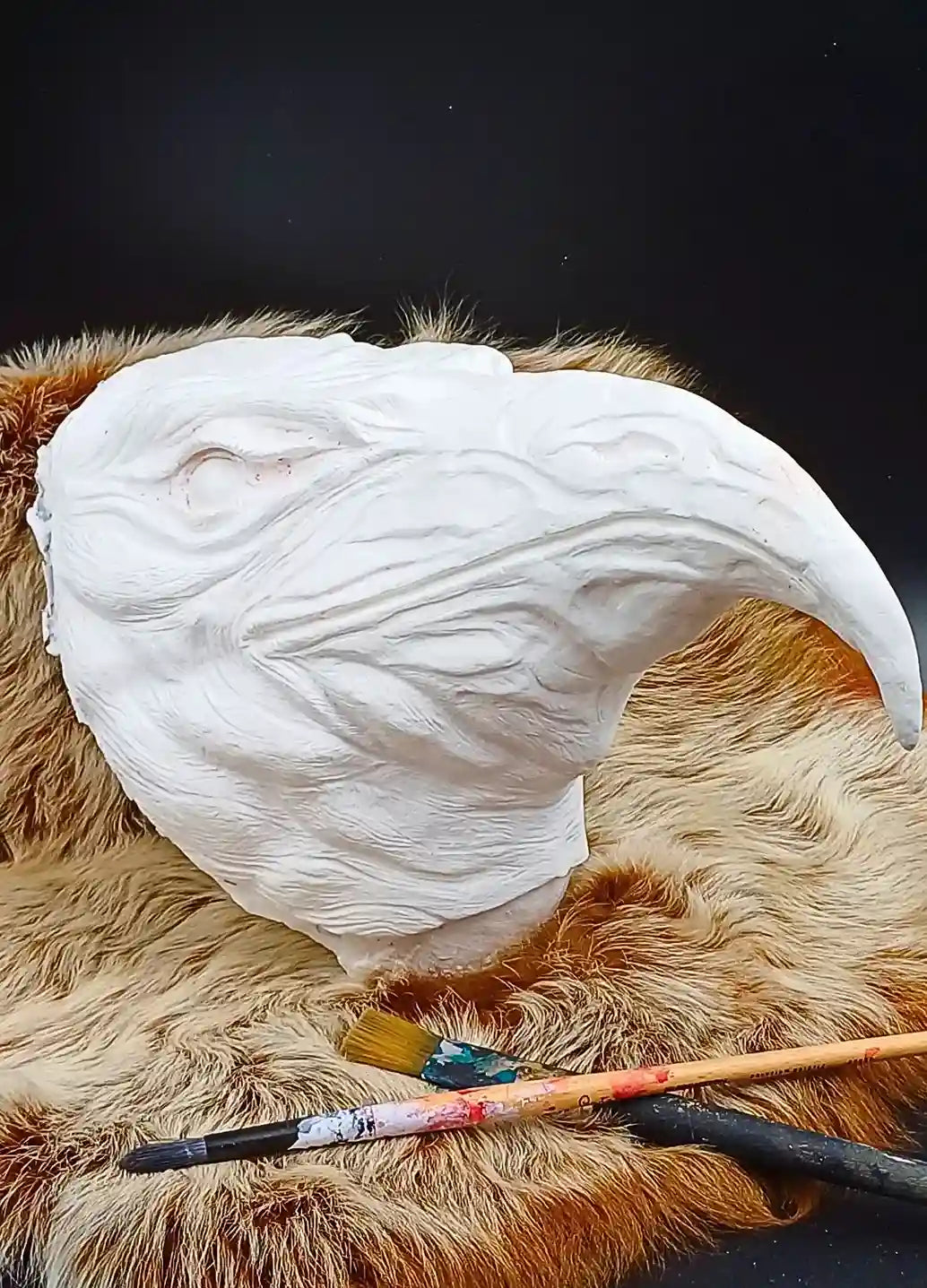 Handcrafted plague doctor mask base in durable resin, suitable for painting and Halloween costumes.