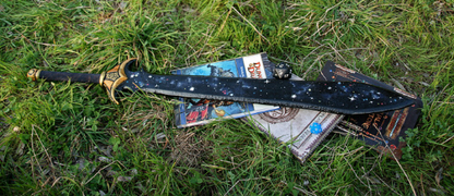 Downloadable tutorial for crafting a D&D fantasy sword, detailed photo guide, printable A4 templates, materials list, and access to a Facebook group for assistance.