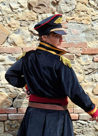Custom-made and fully lined Warhammer 40000 commissar hat accessory for high-end Imperial Guard cosplay.