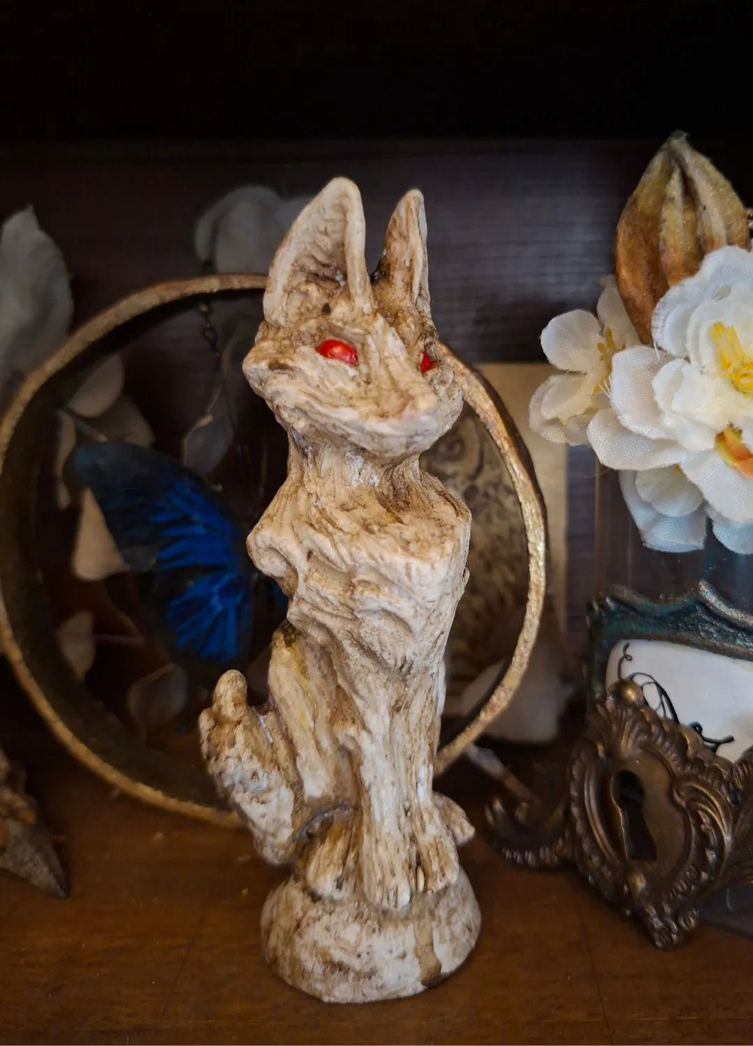 Lunar Fox Ancient Idol with customizable red eyes and handcrafted resin finish.