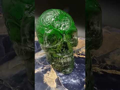 Glow-in-the-dark resin skull with UV and LED illumination, handcrafted gothic and LARP decor