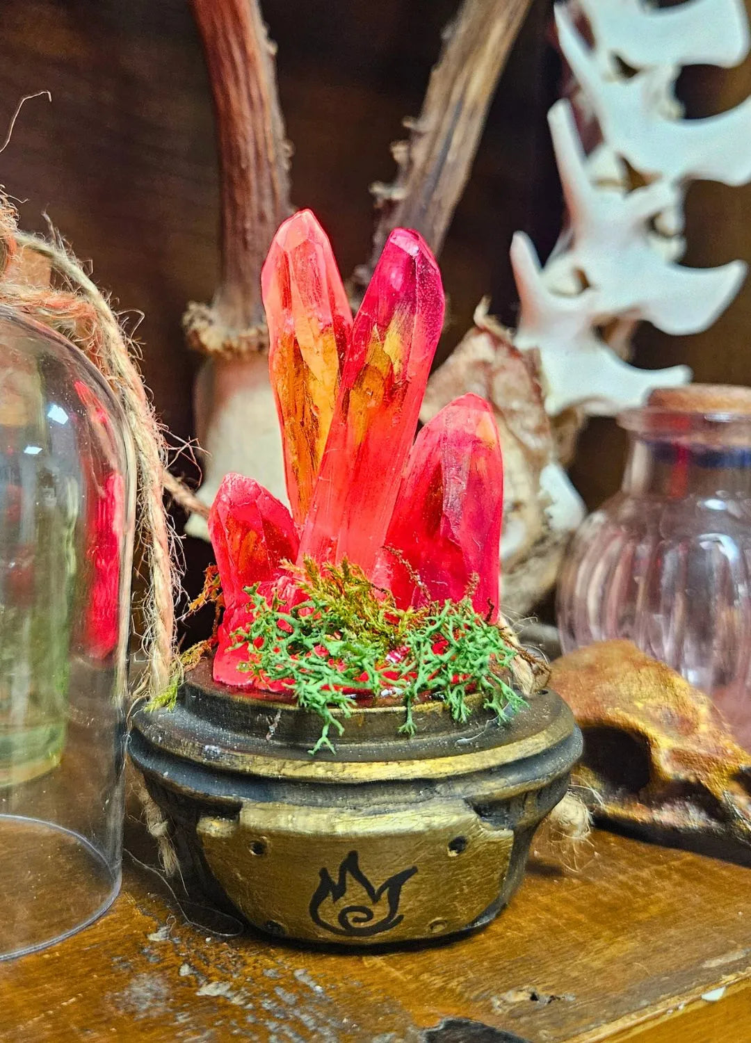 unique resin crystal sculpture for gothic xmas decorations