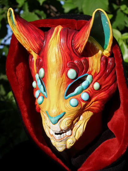 Red Kitsune mask with gemstones – perfect for LARP, cosplay, masquerade, and Halloween events.
